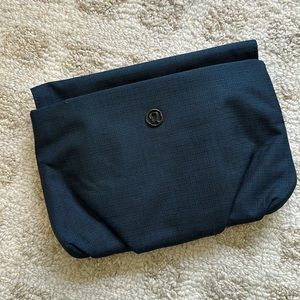 Lululemon pouch